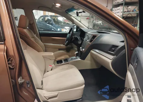 2011 Subaru Outback 2.5I Premium из США, поврежденный, VIN 4S4BRBCC3B3362479